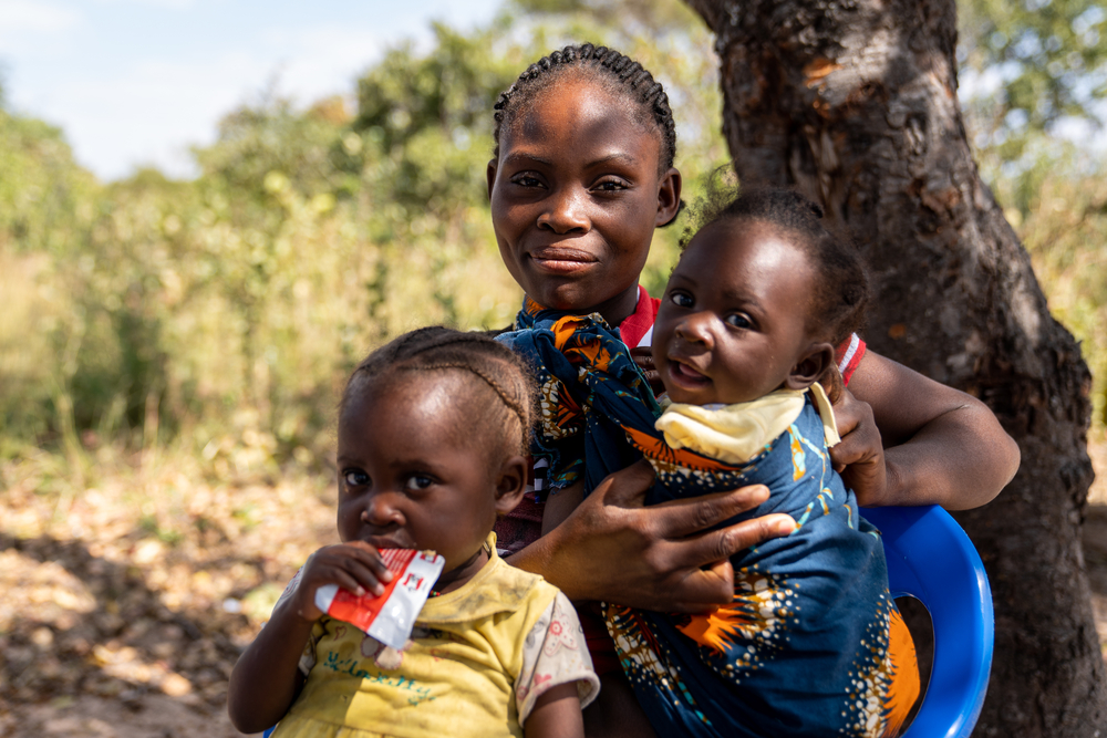 Helping tackle malnutrition and malaria in Angola