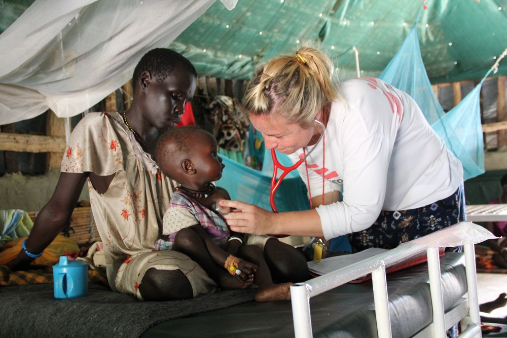 Sudão do Sul: acesso a cuidados de saúde essenciais é dramaticamente reduzido por causa do aumento da violência