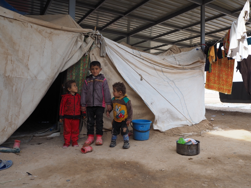 Iraque: “As pessoas vivem em tendas e dormem no chão”