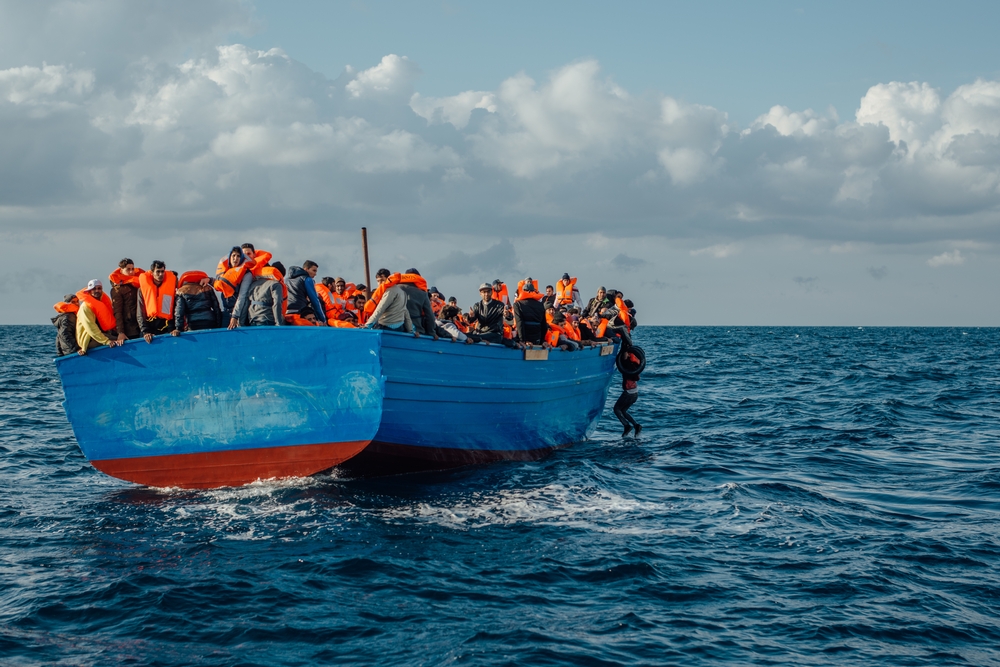 MSF acusa guarda costeira líbia de colocar vidas em risco durante resgate no Mediterrâneo