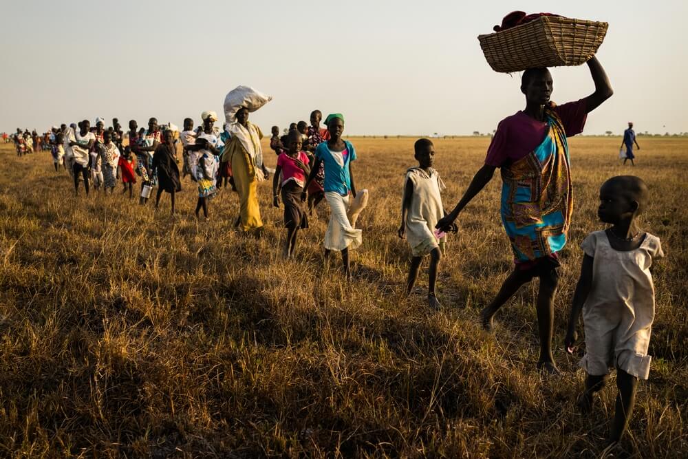 Milhares de pessoas estão presas nas frentes de batalha em províncias do  Sudão do Sul