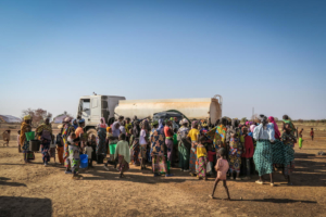 Burkina Faso: milhares de pessoas fugindo da violência precisam de ajuda