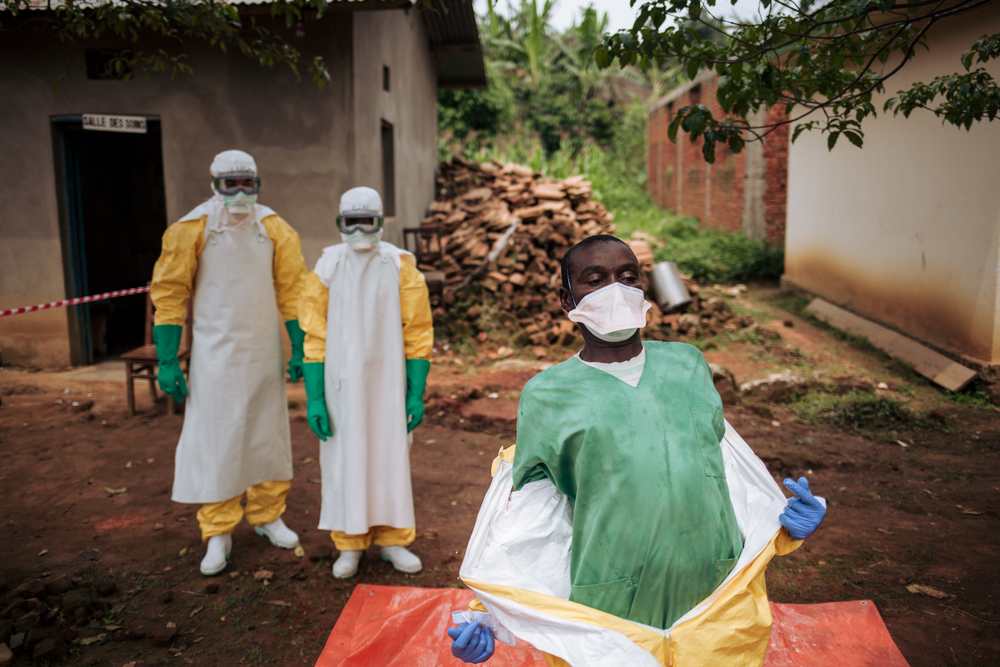 Número de vítimas fatais de Ebola na RDC chega a 2 mil pessoas
