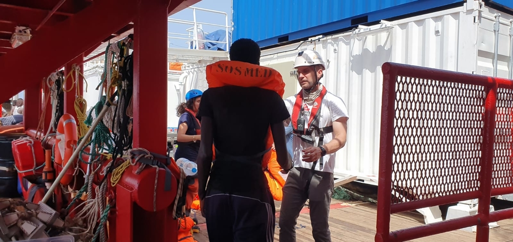 Ocean Viking: 85 pessoas resgatadas no mar Mediterrâneo