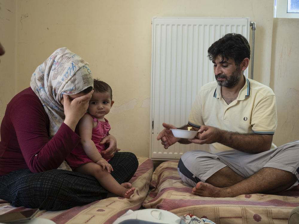 Conheça as histórias de refugiados ameaçados de despejo na Grécia