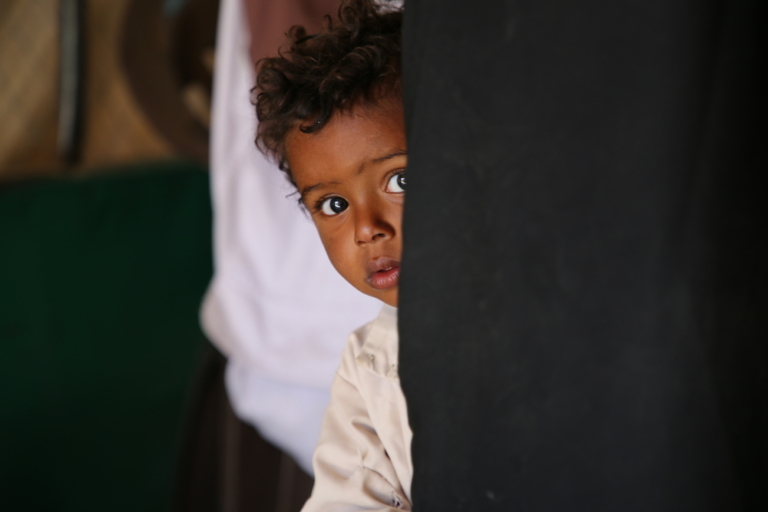 8 necessidades médicas de crianças em contextos humanitários