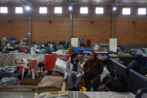Rio Grande do Sul: MSF oferece cuidados médicos em abrigo de área vulnerável de Canoas