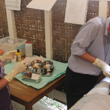 2014-07-25-mianmar-tratamento-oral-retinite-msb9125