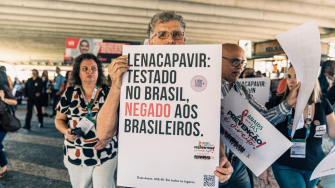 Campanha sobre o lenacapavir na Conferência Internacional sobre Aids, no Rio de Janeiro. Brasil, julho de 2026. ©Luiz Santanna/MSF