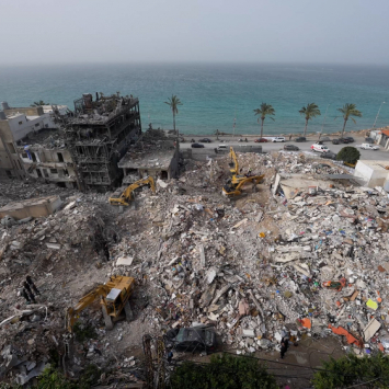 Destruição causada pelos bombardeios em massa durante os 46 dias de ataques incessantes de Israel ao Líbano. As habitações estavam localizadas próximas à orla Sour, no sul do país ©MSF