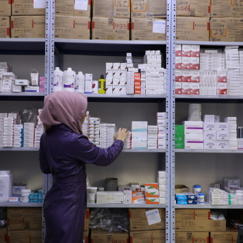 Farmácia apoiada por MSF no centro de saúde de Daraya, em Damasco, na Síria. ©Zahra Shoukat/MSF