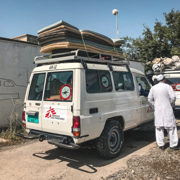MSF envia equipe às áreas afetadas pelo terremoto no Afeganistão