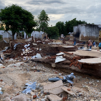 Ciclone destruiu casas e estrada em Phalombe. Foto: Pascale Antonie/MSF