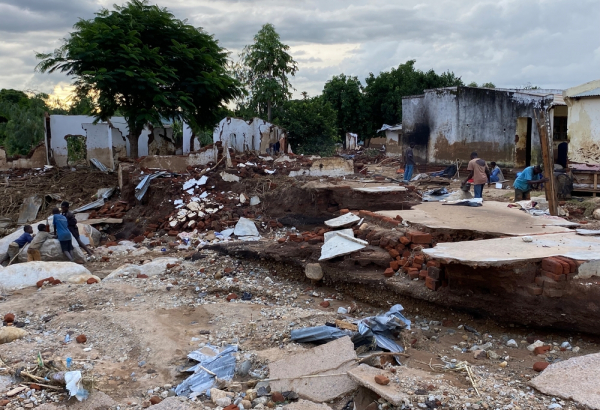 Ciclone destruiu casas e estrada em Phalombe. Foto: Pascale Antonie/MSF