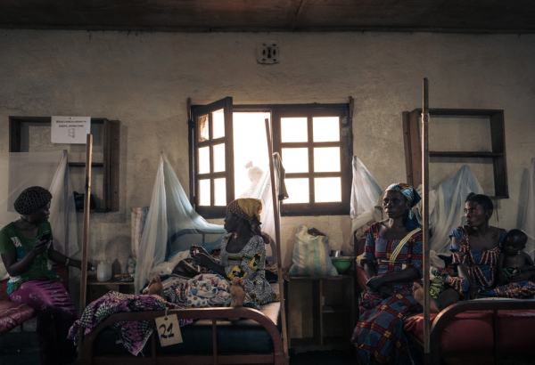 Ala pediátrica de hospital apoiado por MSF em Kayna. Foto: MSF