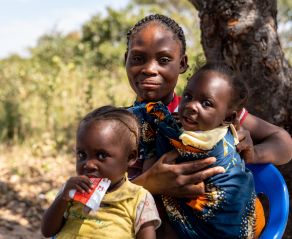 Helping tackle malnutrition and malaria in Angola