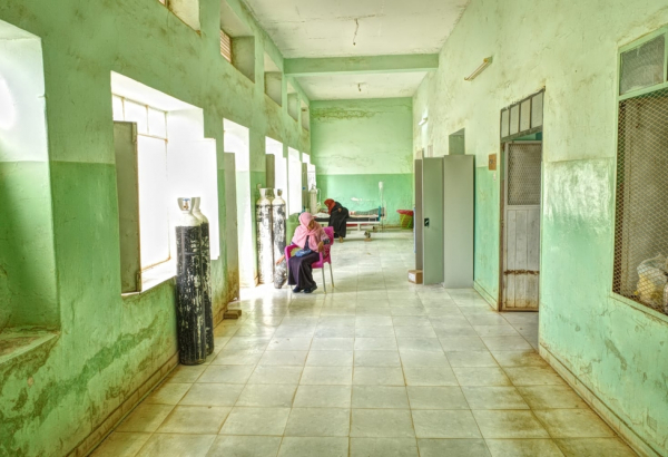 Hospital de Umdawanban, apoiado por Médicos Sem Fronteiras no Sudão. Julho de 2023. ©MSF