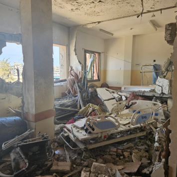 Hospital Nasser, em Gaza, foi atacado em fevereiro de 2024. Fotografia tirada dentro do hospital em 13 de março de 2024. © MSF