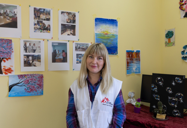 Anastasia Nedieva, supervisora de promoção de saúde de MSF em Vinnytsia, na Ucrânia. © Florença Dozol/MSF