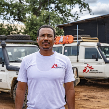 Mohammed Bashir, médico de MSF. ©Paula Casado Aguirregabiria/MSF