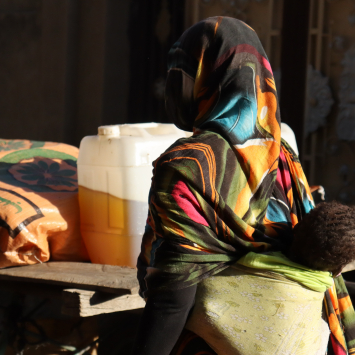 Para ajudar a combater a fome em Darfur do Sul, MSF iniciou atividades de distribuição de alimentos em dezembro de 2024. ©Abdoalsalam Abdallah