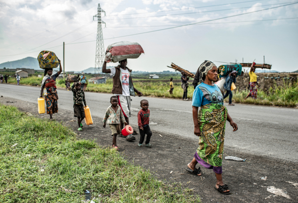 Civis em deslocamento na região de Masisi, província de Kivu do Norte. República Democrática do Congo, 12 de fevereiro de 2025. © Daniel Buuma