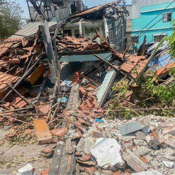 Destruição causada pelo terremoto, em Mandalay. Mianmar, 31 de março de 2025. © MSF