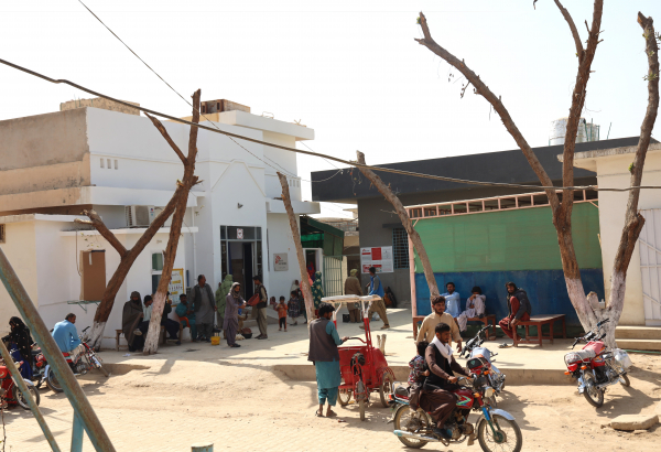 Área externa do hospital de MSF em Baluchistão. Fevereiro de 2025 @ Gul Nayab/MSF