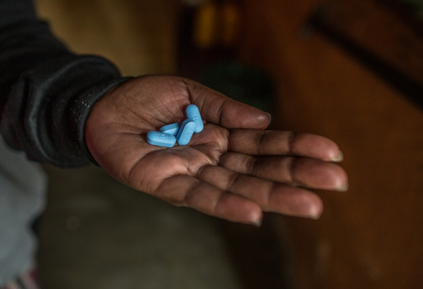 Profilaxia Pré-Exposição (PreP) que previne a infecção pelo HIV entre mulheres HIV negativas. Julho de 2016. © Morgana Wingard