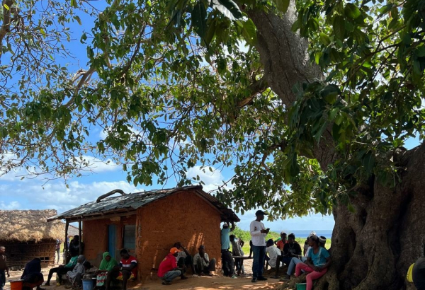 Profissionais de MSF prestaram apoio aos familiares que perderam entes queridos na tragédia. ©Claudia Colcerniani / MSF