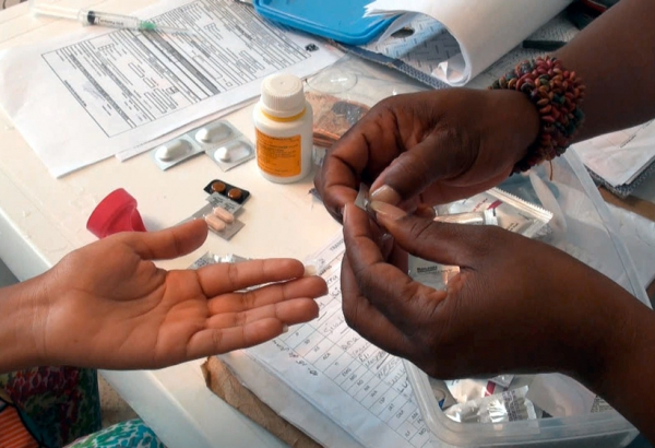 aids-msf138798_aurelie_baumel