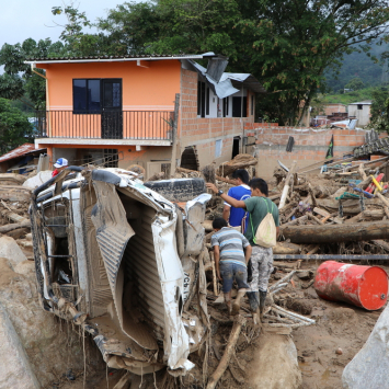 Mocoa: destruição após deslizamento de terra