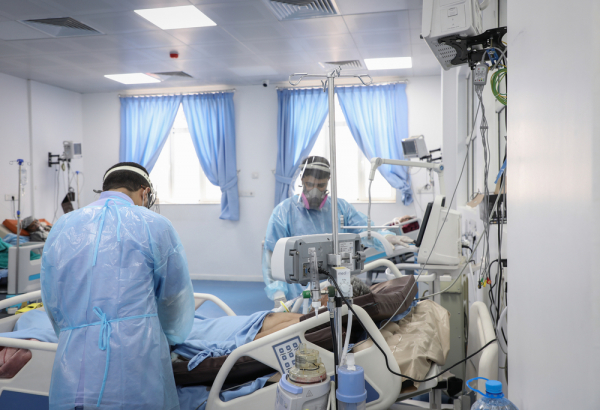 Pandemia de COVID-19 continua a ser agravada pelo medo e pela desinformação no Iêmen