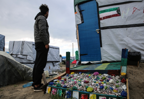 França: medo dos migrantes do acampamento “Selva” aumenta com pressão pelo fechamento do espaço