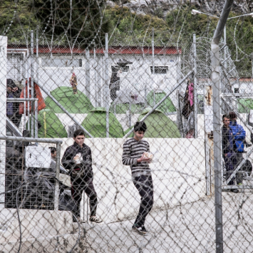 Grécia: projeto leva cuidados de saúde e assistência social a sobreviventes de tortura em Atenas
