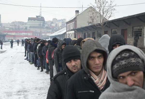 Congelados na Europa: inverno castiga milhares de pessoas