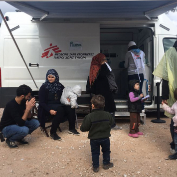 Cuidados médicos para refugiados e migrantes ao longo da rota do Mediterrâneo