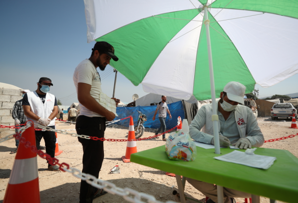 Casos de COVID-19 no noroeste da Síria saltam e impõem novos desafios à resposta humanitária