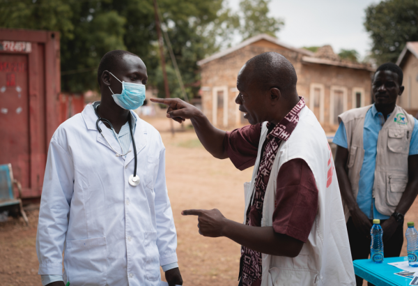 Níger: trabalhando com as comunidades durante a pandemia de COVID-19