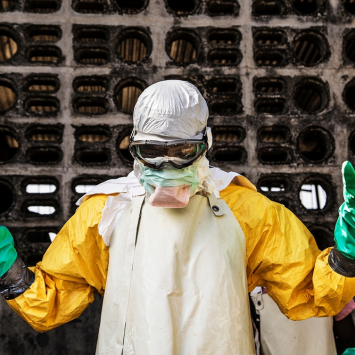 liberia-msf-msb15748-ebola-agus_morales