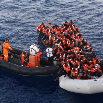 MSF resgata mais de 2 mil pessoas em menos de 36 horas no Mediterrâneo central