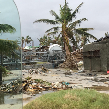 "Destruição e muita água"