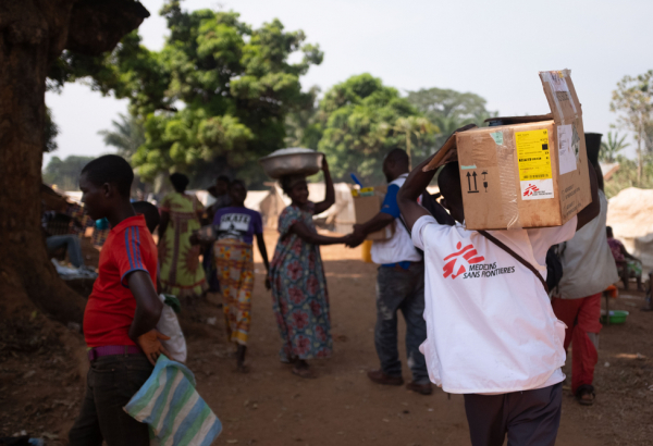 República Centro-Africana: equipes de MSF ampliam sua atuação à medida que a violência aumenta