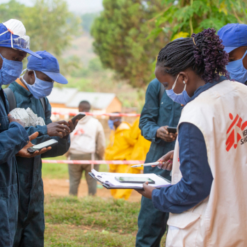 Como MSF está lutando contra a malária no Burundi