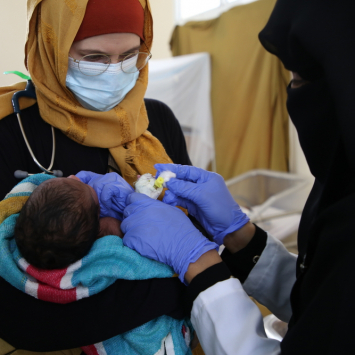 Dificuldades no acesso a atendimento pré-natal é uma realidade para muitas mulheres no Iêmen