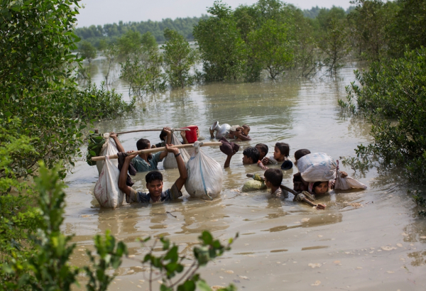Rohingyas em Bangladesh: "As pessoas mal conseguem sobreviver"
