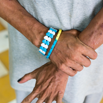 MSF lamenta impedimento à distribuição do sofosbuvir a pacientes graves e mantém defesa do amplo acesso à cura da hepatite C