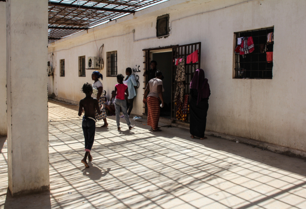 Líbia: refugiados detidos devem ser libertados e ter sua segurança assegurada em meio ao conflito em Trípoli