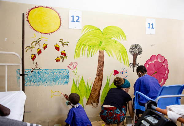 Crianças HIV-positivo na RDC: uma jornada dolorosa e invisível