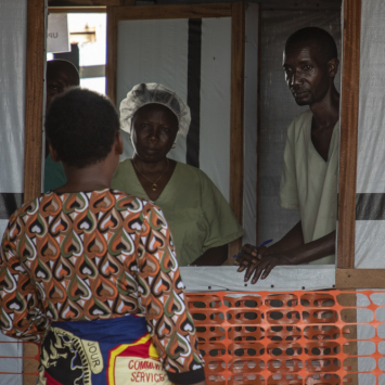 MSF defende que vacinação contra Ebola seja ampliada